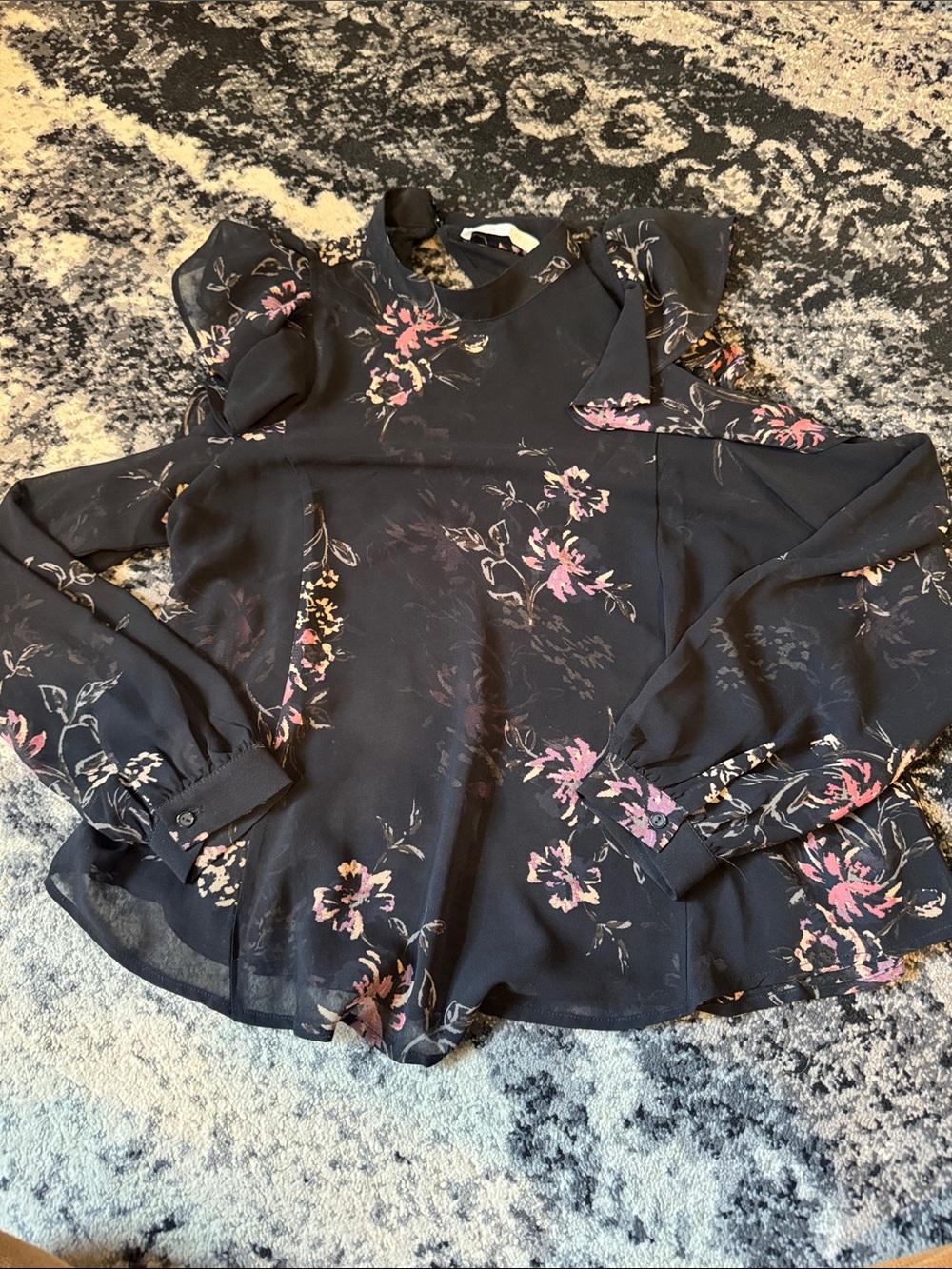 Astr the label Floral Ruffle Long Sleeve Blouse in Black with Pink Print